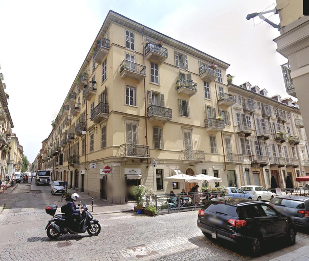 Al N°35 - Una Volta A Torino Luaran gambar